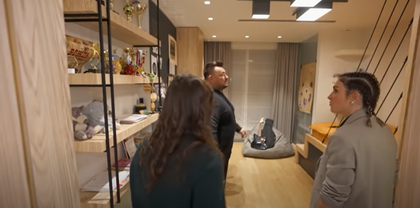 Дом Сергея Жукова &mdash; среда обитания лидера &laquo;Руки вверх&raquo;