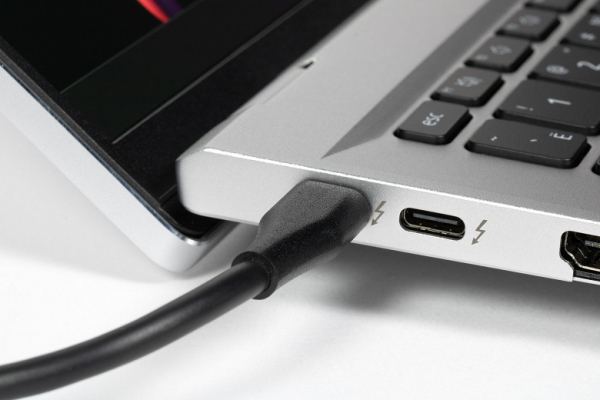 Обзор бизнес-ноутбука Acer TravelMate P6 14 (TMP614-53T-77RT) с сенсорным экраном и 5G/LTE