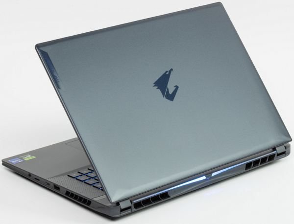 Обзор игрового ноутбука Gigabyte Aorus 16X (2024) ASG с Intel Core i9-14900HX и Nvidia GeForce RTX 4070 Laptop Обзор игрового ноутбука Gigabyte Aorus 16X (2024) ASG с Intel Core i9-14900HX и Nvidia GeForce RTX 4070 Laptop