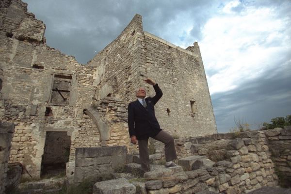 Как жил Пьер Карден: 3 дворца известного кутюрье Как жил Пьер Карден: 3 дворца известного кутюрье