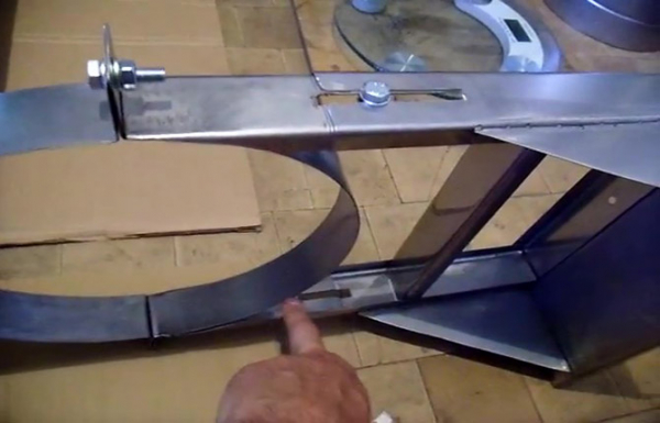 Как сделать и установить дымоход из нержавейки своими руками: пошаговая инструкция Как сделать и установить дымоход из нержавейки своими руками: пошаговая инструкция