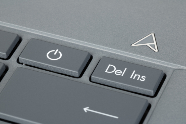 Обзор ноутбука Asus Zenbook A14 UX3407RA на платформе Snapdragon X Elite X1E-78-100