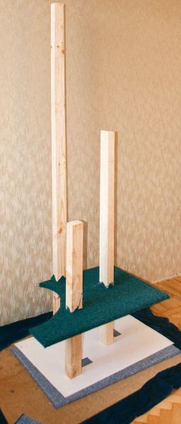 Как сделать когтеточку и домик для кошек Как сделать когтеточку и домик для кошек