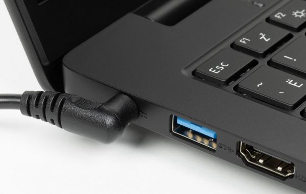 Обзор ноутбука iRU Strato 15ALI Обзор ноутбука iRU Strato 15ALI