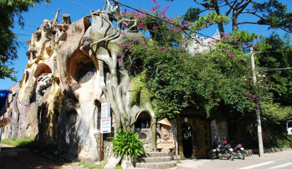 Фантастические здания и где они &laquo;обитают&raquo;: 12 необычных строений мира