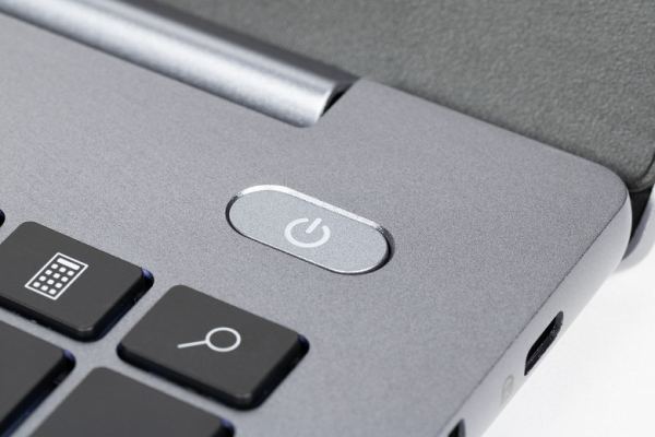 Обзор ноутбука Digma Pro Pactos с AMD Ryzen 7 7730U