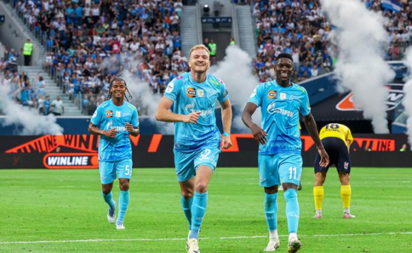 «Зенит» купит всю Бразилию: Миллер намерен взять титул любой ценой, деньги у «национального достояния» есть «Зенит» купит всю Бразилию: Миллер намерен взять титул любой ценой, деньги у «национального достояния» есть