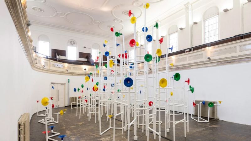 Юри Судзуки представил в Лондоне интерактивную звуковую инсталляцию Utooto