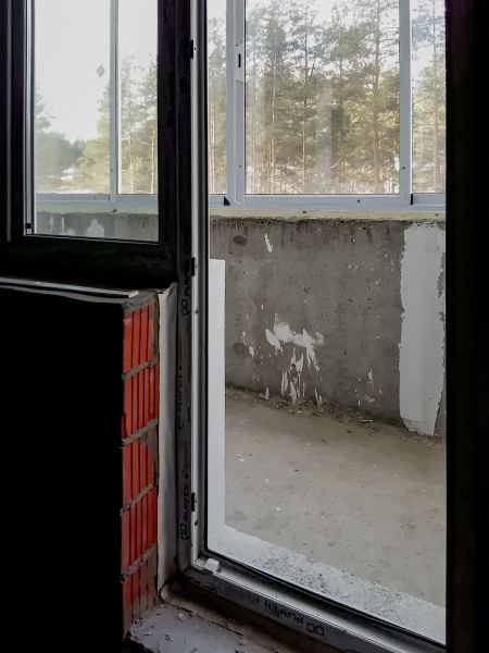 «Одно из моих любимых мест в квар­тире»: 3 варианта обустройства балкона