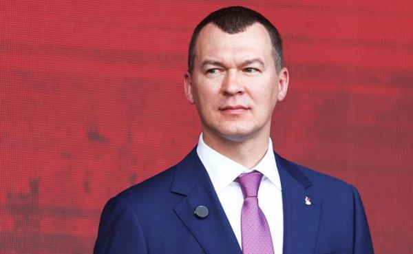 «С какого перепугу?»: Дегтярев высказался о зарплатах в российском футболе «С какого перепугу?»: Дегтярев высказался о зарплатах в российском футболе