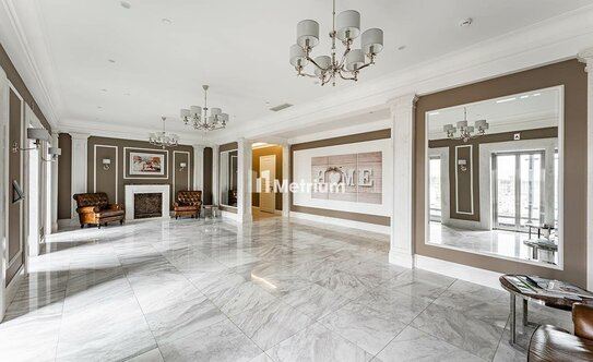 «Сталинка, я выбираю тебя!». Почему люди хотят жить в домах 30–50-х годов постройки