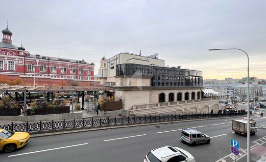 «Сталинка, я выбираю тебя!». Почему люди хотят жить в домах 30–50-х годов постройки