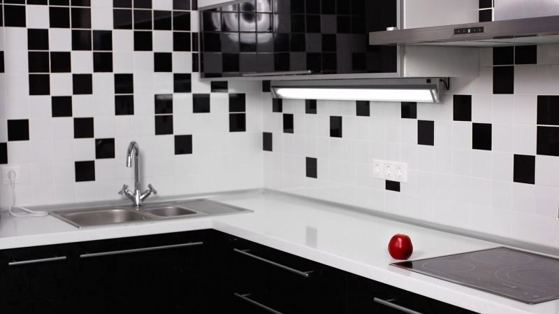 5 дизайнерских лайфхаков, которые сделают кухню удобнее