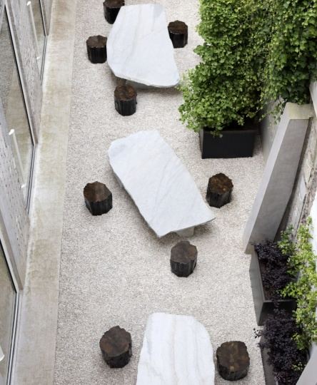 Acne Studios открыли штаб-квартиру внутри парижского таунхауса