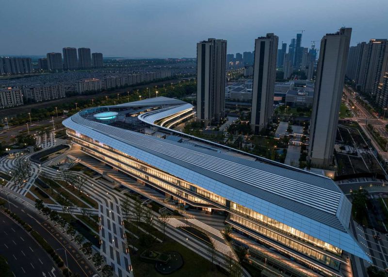 Автобусный вокзал Сучжоу Уцзян в городе Сучжоу, Китай