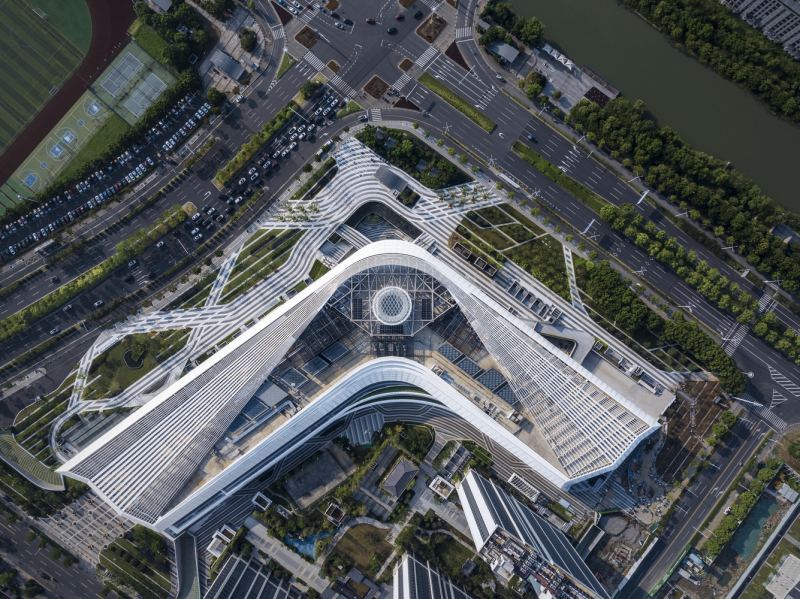 Автобусный вокзал Сучжоу Уцзян в городе Сучжоу, Китай