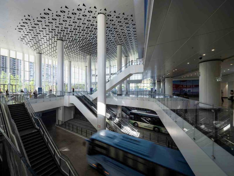 Автобусный вокзал Сучжоу Уцзян в городе Сучжоу, Китай