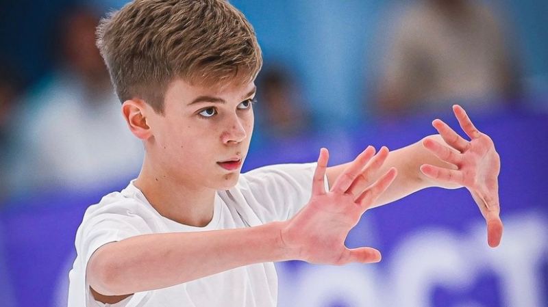 «Бывает, что прямо с размаху об лёд»: Лазарев — о пяти квадах, акробатике Малинина и жизни, которая не проходит мимо