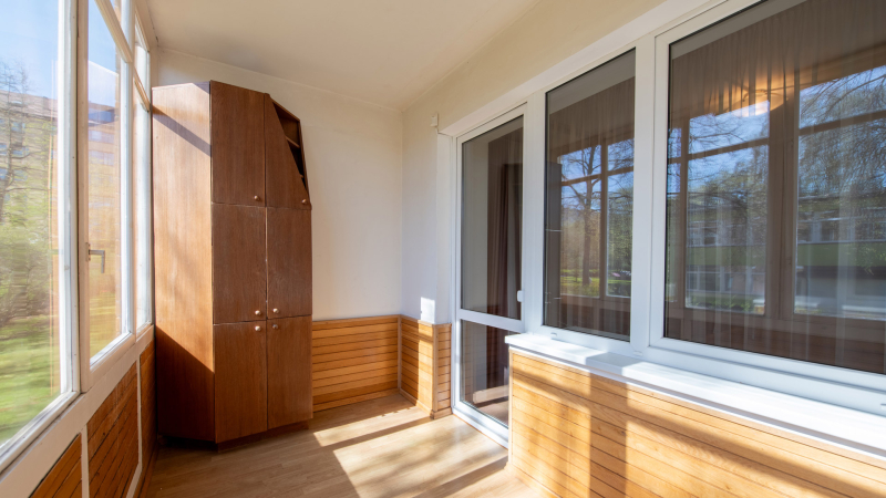 Как обустроить зону отдыха на балконе: пошаговая инструкция