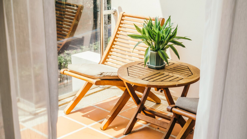 Как обустроить зону отдыха на балконе: пошаговая инструкция