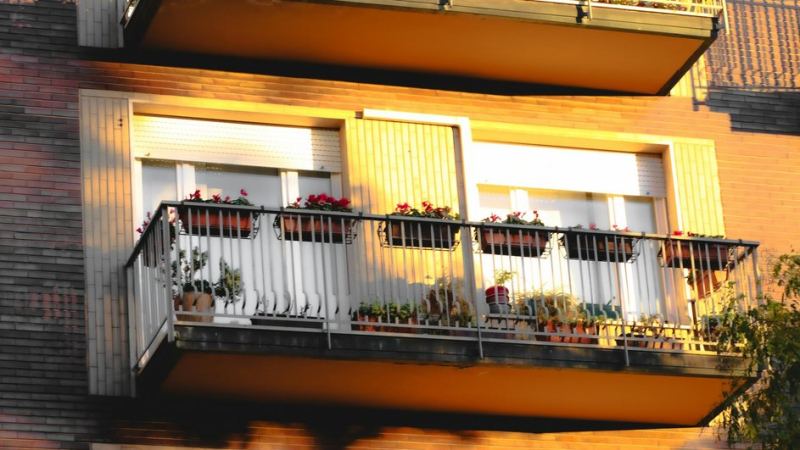 Балкон, который требуется подготовить к осени