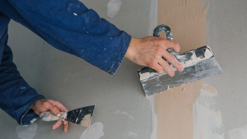 Придётся всё переделывать: главные ошибки в ремонте жилья своими руками
