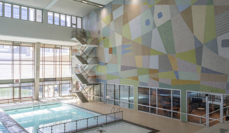 В Швеции протестуют против сноса бассейна Valhallabadet