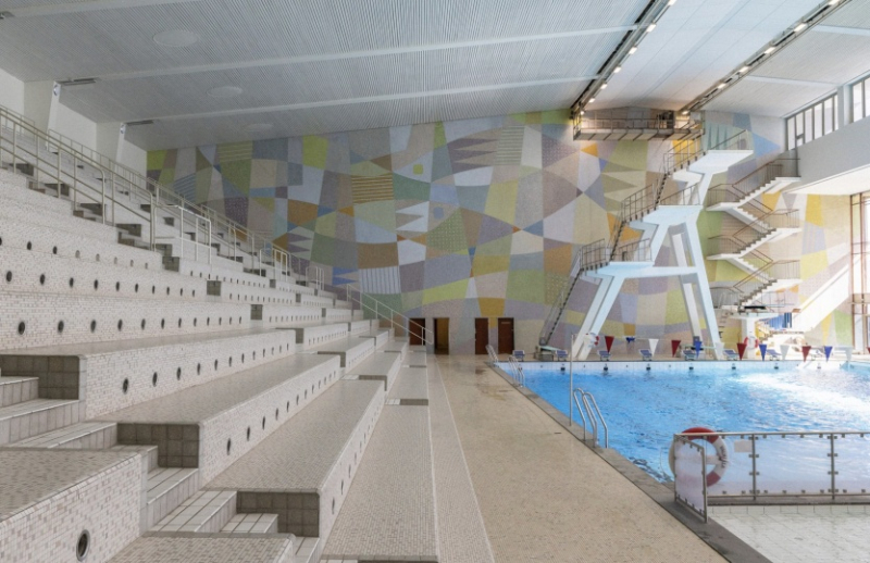 В Швеции протестуют против сноса бассейна Valhallabadet