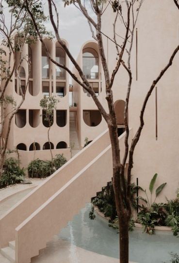 «Вавилонская башня» в жилом комплексе по проекту V Taller